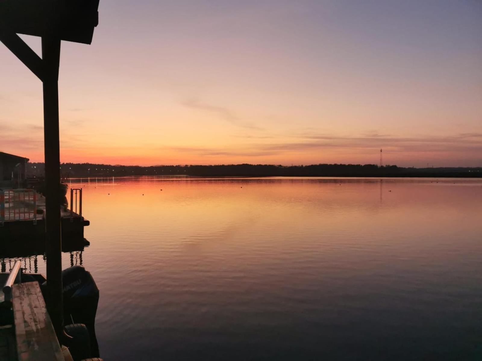 Karczma Rybna Rybaczowka Marina B&B Świnoujście Buitenkant foto